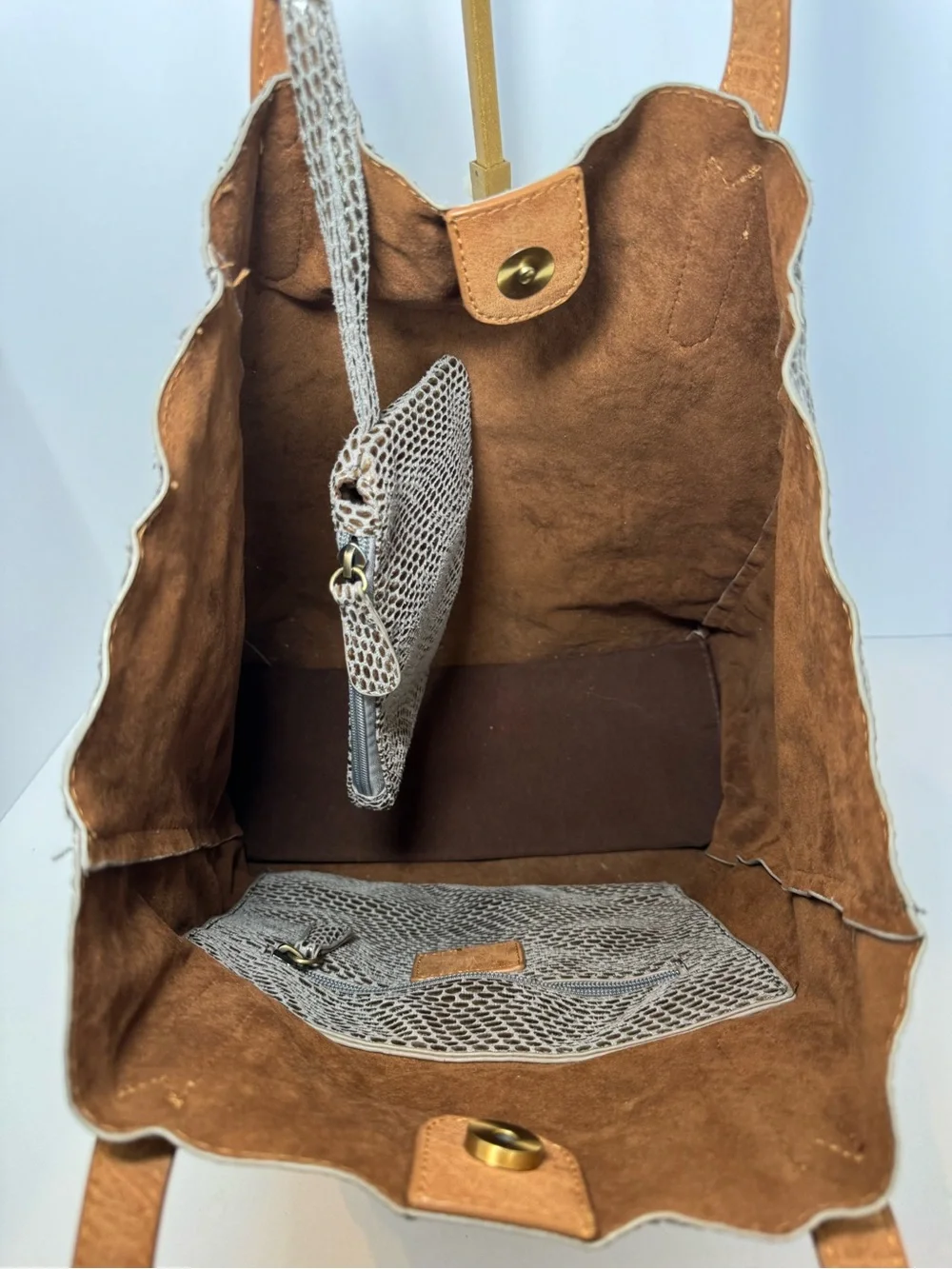 N/A beautiful tote